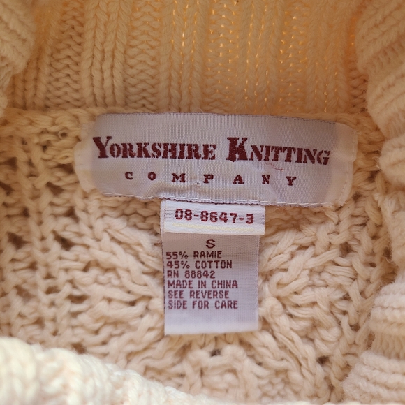 Vintage Yorkshire Knitting Co Sweater Women's Fishermans Cable Knit Turtleneck - Picture 7 of 12